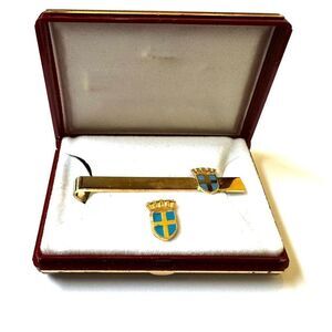 Ballou Religious Cross Tie Clip and pin in box